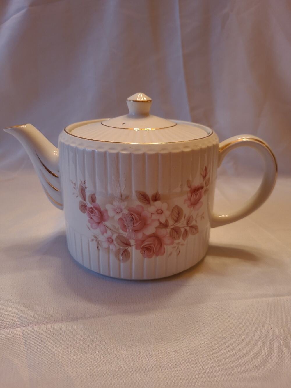 Vintage Ellgreave Wood&Sons Ironstone Teapot Pink Rose Gold Trim Made In England